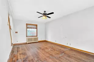 2430 Morgan Ave, Bronx, NY 10469 - Photo 17