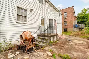 2430 Morgan Ave, Bronx, NY 10469 - Photo 37