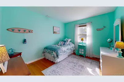 9 Linda Lane, East Moriches, NY 11940 - Photo 19