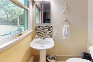 9 Linda Ln, East Moriches, NY 11940 - Photo 17