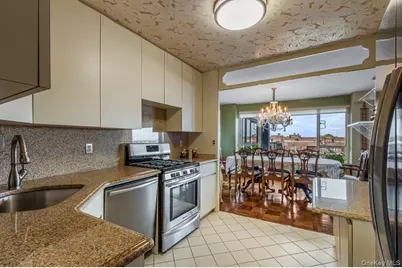166-25 Powells Cove Boulevard #9E, Whitestone, NY 11357 - Photo 23