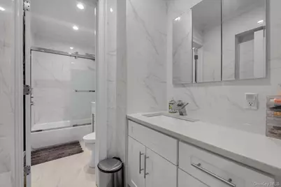 211-40 18 Avenue #4B, Flushing, NY 11360 - Photo 11