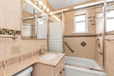 2 Fowler Avenue #228, Lynbrook, NY 11563 - Photo 15