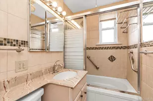 2 Fowler Ave, Lynbrook, NY 11563 - Photo 15