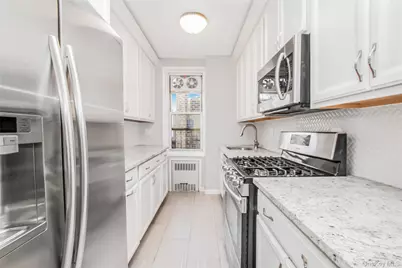 5601 Riverdale Avenue #7B, Bronx, NY 10471 - Photo 5