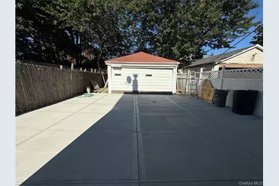 94-72 199th St, Hollis, NY 11423 - Photo 3