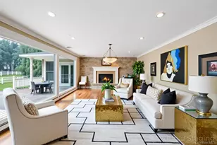 109 Oakside Dr, Smithtown, NY 11787 - Photo 17