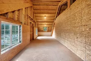 109 Oakside Dr, Smithtown, NY 11787 - Photo 39