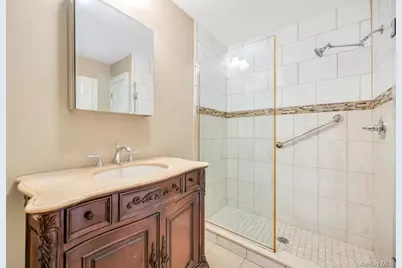 109 Oakside Drive, Smithtown, NY 11787 - Photo 25