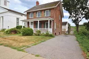 40 Broad St, Fishkill, NY 12524 - Photo 3