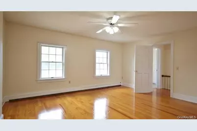 40 Broad Street, Fishkill, NY 12524 - Photo 15