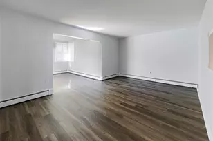 371 Pennsylvania Ave, Mineola, NY 11501 - Photo 15