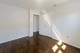 371 Pennsylvania Ave, Mineola, NY 11501 - Photo 29