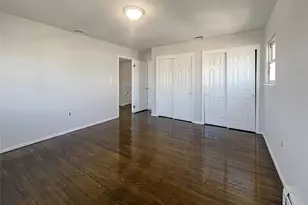 371 Pennsylvania Ave, Mineola, NY 11501 - Photo 5