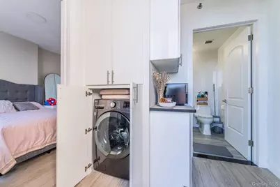 144-27 Sanford Avenue #8O, Flushing, NY 11355 - Photo 15