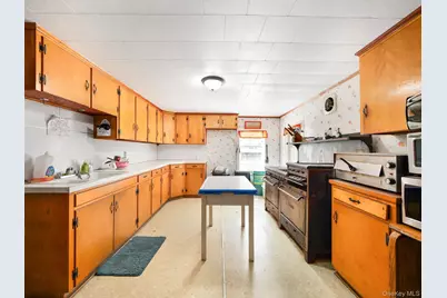 19 Oakland Valley Road, Cuddebackville, NY 12729 - Photo 5