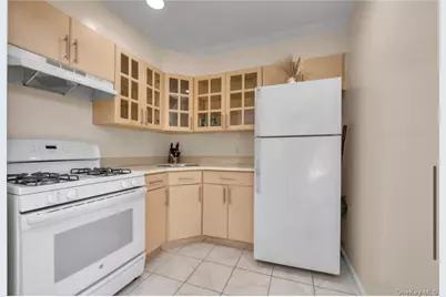 8810 70th Road, Forest Hills, NY 11375 - Photo 11