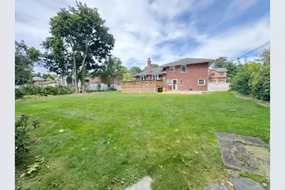 114 Celia Drive, Jericho, NY 11753 - Photo 15
