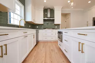 1480 Adam Pl, Wantagh, NY 11793 - Photo 29