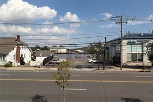 346 S Main St, Freeport, NY 11520 - Photo 29