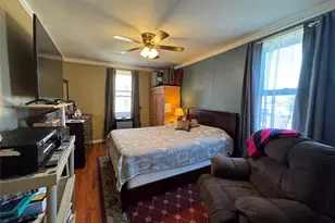 22-87 Mott Ave, Far Rockaway, NY 11691 - Photo 7