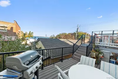 902 Dean Avenue, Bronx, NY 10465 - Photo 25