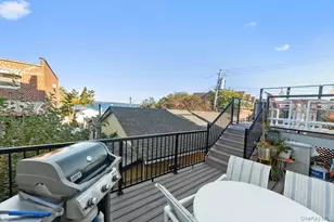 902 Dean Ave, Bronx, NY 10465 - Photo 25