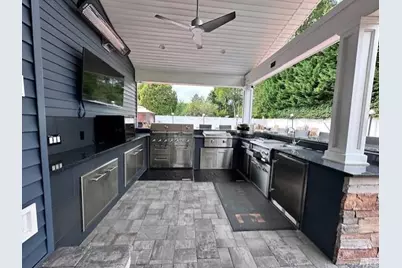 31 Dillon Drive, Dix Hills, NY 11746 - Photo 43