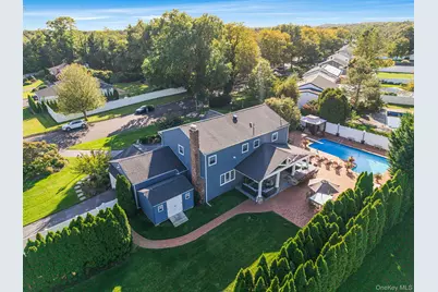 31 Dillon Drive, Dix Hills, NY 11746 - Photo 39