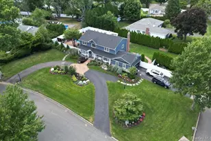 31 Dillon Dr, Dix Hills, NY 11746 - Photo 5