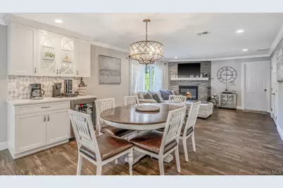 31 Dillon Drive, Dix Hills, NY 11746 - Photo 15