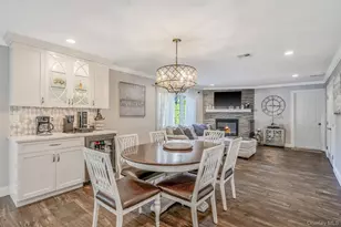 31 Dillon Dr, Dix Hills, NY 11746 - Photo 15