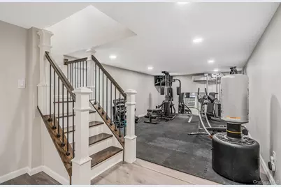 31 Dillon Drive, Dix Hills, NY 11746 - Photo 31