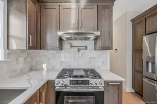 64 Blydenburgh Rd, Centereach, NY 11720 - Photo 9