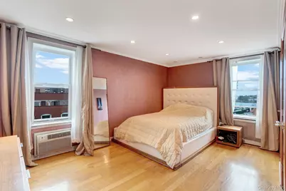 2800 Coyle #622, Brooklyn, NY 11235 - Photo 25