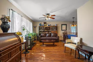 209 Claremont Ave, West Babylon, NY 11704 - Photo 5