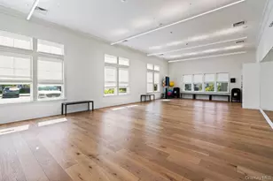 295 Silver Timber Dr, Yaphank, NY 11980 - Photo 37