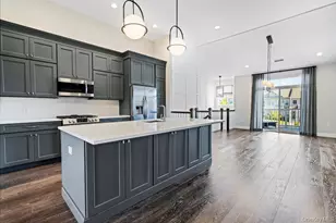 295 Silver Timber Dr, Yaphank, NY 11980 - Photo 7