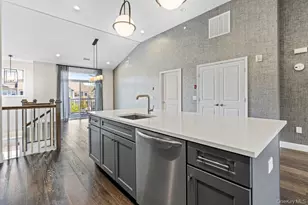 295 Silver Timber Dr, Yaphank, NY 11980 - Photo 9