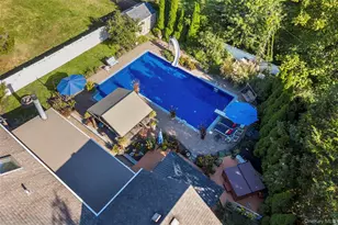 28 Mosshill Pl, Stony Brook, NY 11790 - Photo 23