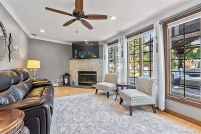 28 Mosshill Place, Stony Brook, NY 11790 - Photo 11