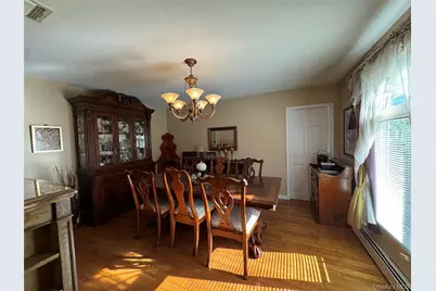 7 Kingston Road, Mount Sinai, NY 11766 - Photo 11