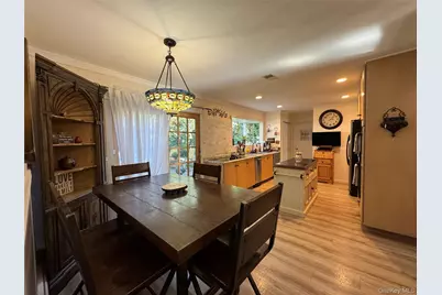 7 Kingston Road, Mount Sinai, NY 11766 - Photo 9