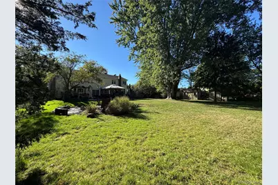 7 Kingston Road, Mount Sinai, NY 11766 - Photo 23