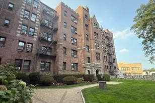 23 Old Mamaroneck Rd, White Plains, NY 10605 - Photo 7