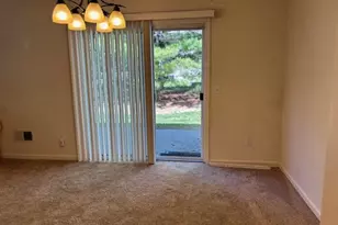 35 Deer Crossing Dr, Fishkill, NY 12524 - Photo 7