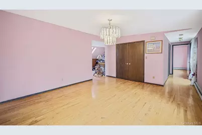 361 35th Street, Lindenhurst, NY 11757 - Photo 21