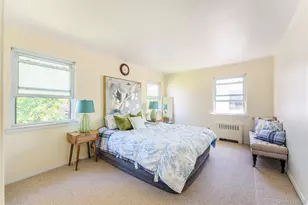 50-15 199th St, Fresh Meadows, NY 11365 - Photo 15