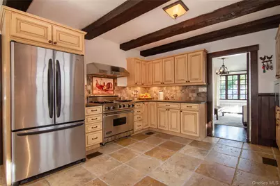 169 Kneeland Avenue, Yonkers, NY 10705 - Photo 19