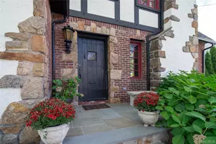 169 Kneeland Ave, Yonkers, NY 10705 - Photo 9